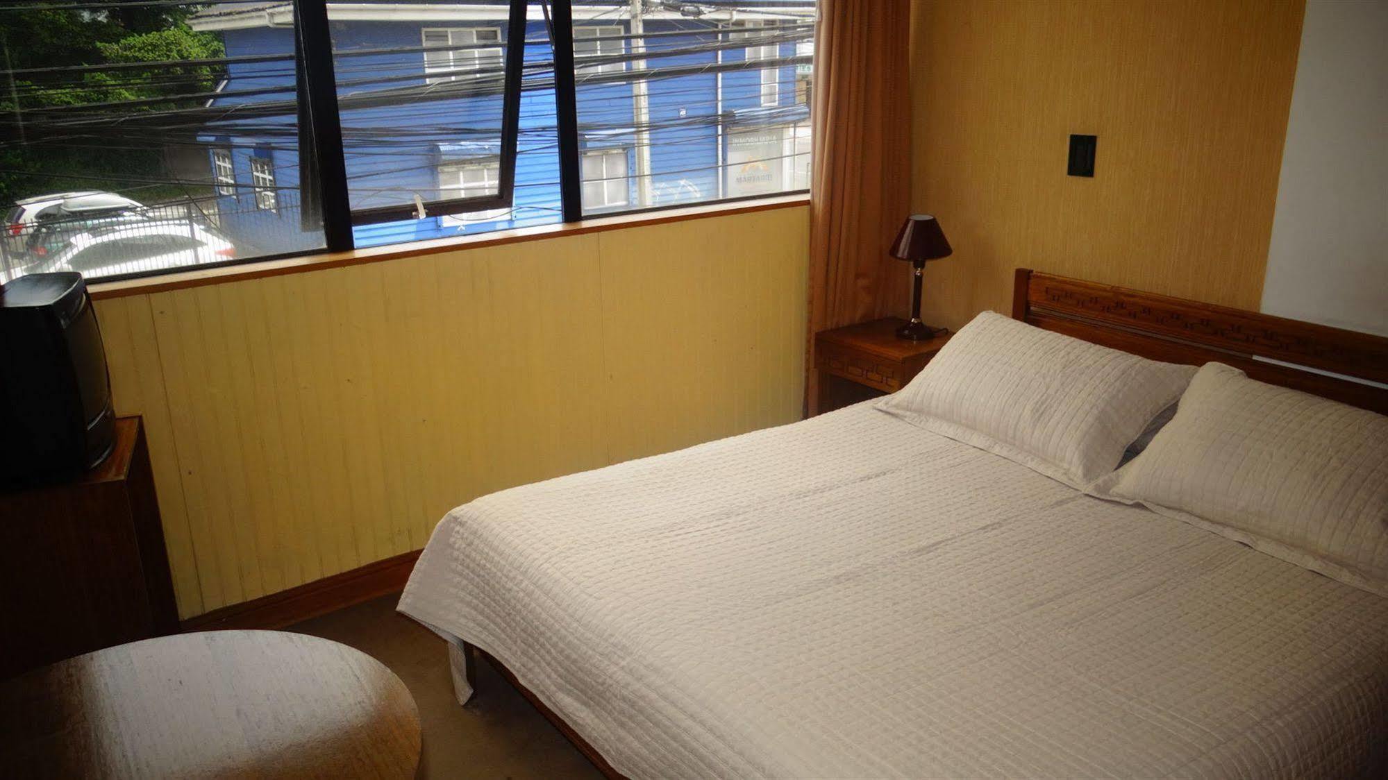 Hotel Antupiren Puerto Montt Exterior photo